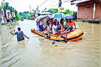 1724331258 photo गंभीर मौसम संकट के कारण त्रिपुरा में स्कूल अनिश्चित काल के लिए बंद