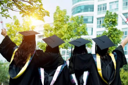 1724597160 photo छात्र वीज़ा साक्षात्कार की तैयारी कैसे करें: चरण-दर-चरण मार्गदर्शिका