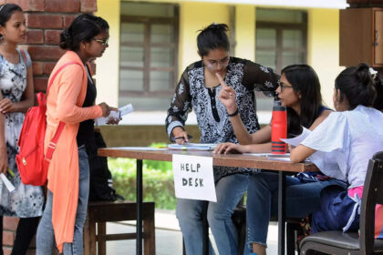 1725043801 photo DU NCWEB BA, BCom दूसरी कट-ऑफ लिस्ट 2024: यहां सीधा लिंक देखें
