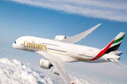 80b096ef 5707 4d7c 879e 326c5d71 यूएई की अग्रणी एयरलाइंस एमिरेट्स और इथियाड ने नई ऊंचाइयों को छुआ, बढ़ती वैश्विक यात्रा मांग के बीच अब दुनिया भर में नए मार्गों के साथ 606 गंतव्यों को कवर कर रही हैं