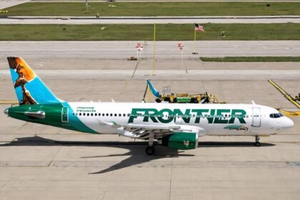 Frontier Airlines फ्रंटियर एयरलाइंस ने 2024 के गोवाइल्ड! पास को नए मील कमाने के अवसरों और समाप्ति लाभों के साथ बढ़ावा दिया