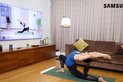 Samsung YogiFi Mat main 1687343490464 सैमसंग ने योगीफाई के साथ साझेदारी की, अपने स्मार्ट टीवी पर इंटरैक्टिव योग सत्र शुरू किए