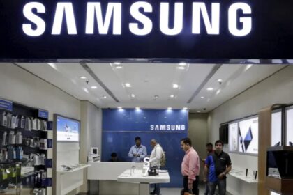 Samsung smartphones cover1 1614335076043 सैमसंग का कहना है कि स्मार्टफोन और टीवी की बिक्री में उछाल के कारण पहली तिमाही का लाभ 44 प्रतिशत बढ़ने की संभावना है, जो उम्मीदों से मेल खाता है