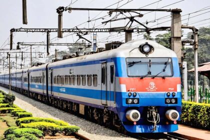 Vande Bharat भारतीय रेलवे ने ऊंची बोलियों के कारण 100 वंदे भारत ट्रेनों के लिए 30,000 करोड़ रुपये का टेंडर रद्द किया