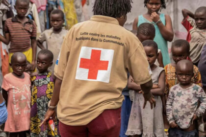 africas mpox outbreaks result from neglect and worlds inability to stop epidemics experts say अफ्रीका में एमपॉक्स का प्रकोप उपेक्षा और महामारी को रोकने में दुनिया की अक्षमता का परिणाम है, विशेषज्ञों का कहना है, ईटी हेल्थवर्ल्ड