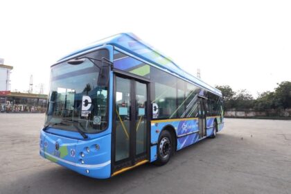 delhi dtc electric bus twitter 1658508465539 टाटा मोटर्स को डीटीसी के लिए 1,500 इलेक्ट्रिक बसों की आपूर्ति, संचालन और रखरखाव का ऑर्डर मिला