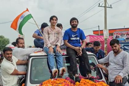 emgnur cas 625x300 18 August 24 रिटायरमेंट पर संभावित यू-टर्न? विनेश फोगट ने कहा, "पता नहीं..."