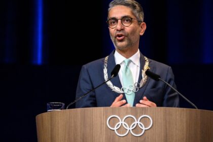 hhbp34p abhinav bindra afp 625x300 11 August 24 "इसका सीधा प्रभाव पड़ता है": एथलीटों के मानसिक स्वास्थ्य पर अभिनव बिंद्रा ने कहा, इसे 'प्रगतिशील कार्य' कहा