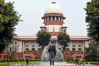 how will public health infrastructure run sc asks protesting doctors to resume work सुप्रीम कोर्ट ने प्रदर्शनकारी डॉक्टरों से काम पर लौटने को कहा, ईटी हेल्थवर्ल्ड