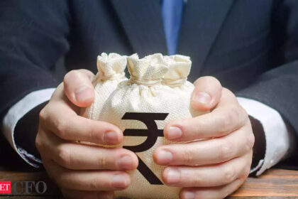 independent directors pay in nifty 50 firms doubles to rs 87 4 lakh in 5 years निफ्टी 50 कंपनियों में स्वतंत्र निदेशकों का वेतन 5 साल में दोगुना होकर 87.4 लाख रुपये हुआ: ईटीसीएफओ