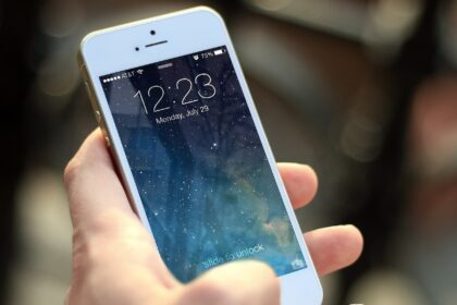 jeshoots pixabay 1684216967693 रेलटेल और न्यूर भारत ने रेलवे यात्री सेवा ऐप लॉन्च किया; यात्रा और मनोरंजन सेवाएं प्रदान करेगा