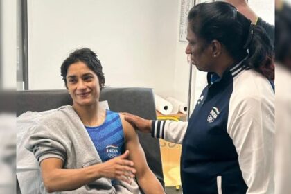 qlqpvubg vinesh phogat 625x300 13 August 24 "अमानवीय...": विनेश फोगट की पदक अपील खारिज होने के बाद, भारतीय ओलंपिक संघ 'कानूनी विकल्प' तलाश रहा है