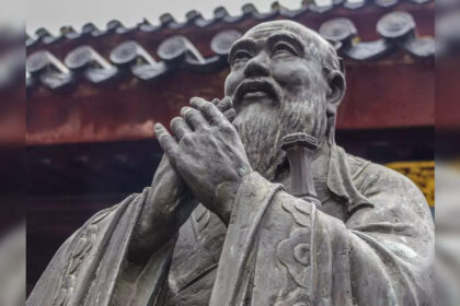 1725587719 photo दुनिया के पहले शिक्षक कन्फ्यूशियस कौन थे? उनकी विरासत और अकादमिक योगदान के बारे में सब कुछ जानें