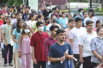 1726388396 photo एमबीबीएस सीटें सुरक्षित करने के लिए धर्म परिवर्तन कर रहे यूपी के मेडिकल अभ्यर्थी: अल्पसंख्यक आरक्षण नियमों के इर्द-गिर्द NEET UG प्रवेश मानदंड पर एक नज़र