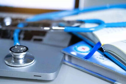 1726517690 photo NEET PG काउंसलिंग शेड्यूल 2024 में देरी: उम्मीदवार सुप्रीम कोर्ट क्यों गए, सुनवाई की तारीखें और अन्य नवीनतम अपडेट