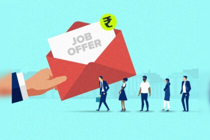 1726775269 photo आईआईएम लखनऊ बनाम आईआईएम इंदौर: प्लेसमेंट की लड़ाई - कौन है शीर्ष पर?