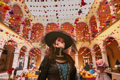 Day of the Dead in Aguascaliente एगुस्कालिएंटेस डिया डे लॉस मुर्टोस की समृद्ध विरासत का अनुभव करने के लिए यात्रियों का स्वागत करता है