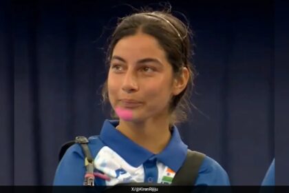 f2busjh sheetal devi x 625x300 03 September 24 शीतल देवी द्वारा पहला पैरालंपिक पदक जीतने पर भावुक हुए लोग। देखें