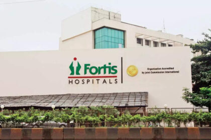 fortis seeks cci nod to buy 31 52 more in diagnostics subsidiary agilus फोर्टिस ने डायग्नोस्टिक्स सब्सिडियरी एगिलस में 31.52% अधिक हिस्सेदारी खरीदने के लिए सीसीआई से मंजूरी मांगी, ईटी हेल्थवर्ल्ड