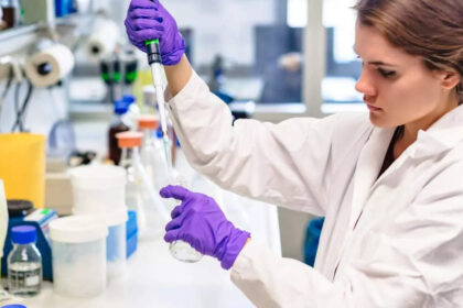 from outbreak to control the global fight against mpox and the race for effective vaccines एमपॉक्स के खिलाफ वैश्विक लड़ाई और प्रभावी टीकों की दौड़, ईटी हेल्थवर्ल्ड