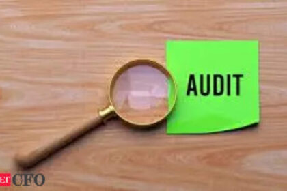 full responsibility for principal auditor in nfras new auditing standards irks icai एनएफआरए के नए लेखापरीक्षा मानकों में प्रधान लेखापरीक्षक की पूर्ण जिम्मेदारी से आईसीएआई, ईटीसीएफओ नाराज