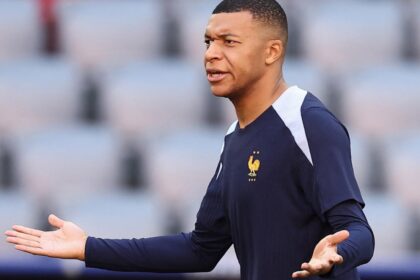 gjllnu7 kylian mbappe afp 625x300 09 July 24 काइलेन एमबाप्पे ने पीएसजी वेतन विवाद में फ्रेंच लीग मध्यस्थता प्रस्ताव को खारिज कर दिया