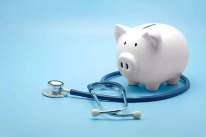 healthcare cost in india rising by 14 per cent annually report भारत में स्वास्थ्य देखभाल लागत सालाना 14 प्रतिशत बढ़ रही है: रिपोर्ट, ईटी हेल्थवर्ल्ड