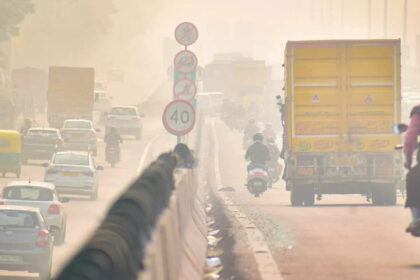 indias air pollution toll from cancer to preterm births nation faces health economic crisis कैंसर से लेकर समय से पहले जन्म तक, देश स्वास्थ्य और आर्थिक संकट का सामना कर रहा है, ET HealthWorld