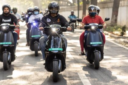 ola s1 pro image twitter ola electric 1649149256895 ओला एस1 प्रो इलेक्ट्रिक स्कूटर में रिवर्स मोड एक्सेलेरेटर में गड़बड़ी, कुछ यूजर्स के लिए अचानक शटडाउन