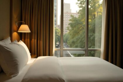 pikaso texttoimage Candid image photography natural textures highly r 18 थॉम्पसन सेंट्रल पार्क न्यूयॉर्क और नॉर्डस्ट्रॉम एनवाईसी ने होटल के मेहमानों के लिए विशेष सोल सेलेक्शन शॉपिंग अनुभव लॉन्च किया