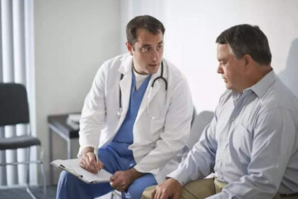 prostate cancer cases rising among men aged below 50 in india experts भारत में 50 वर्ष से कम उम्र के पुरुषों में प्रोस्टेट कैंसर के मामले बढ़ रहे हैं: विशेषज्ञ, ईटी हेल्थवर्ल्ड