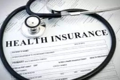 relief for policyholders will 18 gst on term life insurance premium be removed in the gst meeting on क्या 9 सितंबर 2024 को होने वाली जीएसटी बैठक में टर्म लाइफ इंश्योरेंस प्रीमियम पर 18% जीएसटी हटाया जाएगा?, ET HealthWorld