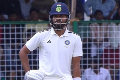 t9q4m8jo shreyas iyer 625x300 06 September 24 देवदत्त पडिक्कल और श्रेयस अय्यर के अर्धशतकों से इंडिया डी की बढ़त 202 रनों पर पहुंची इंडिया सी के खिलाफ