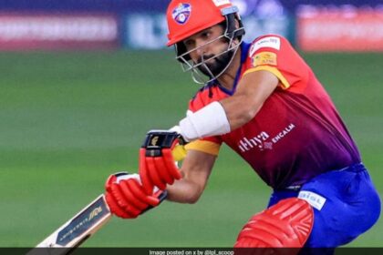 tsdf67r sikandar raza 625x300 11 February 24 क्या जिम्बाब्वे का कोई क्रिकेटर जिम्बाब्वे एफ्रो टी10 में डेविड वॉर्नर को मात दे पाएगा? सिकंदर रजा को उम्मीद