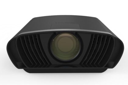 viewsonic x100 4k main 1583742447146 व्यूसोनिक ने व्हाट्स हाई फाई शो 2020 में भारत में नए लैंप-फ्री प्रोजेक्टर लॉन्च किए