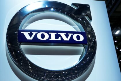 volvo reuters full 1560860464828 वोल्वो कैलिफोर्निया में ल्यूमिनार सेंसर का उपयोग करके स्व-ड्राइविंग सुविधा शुरू करेगी