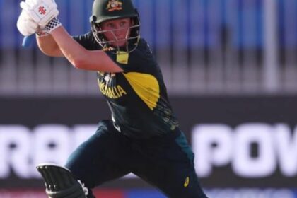 11b82oag beth mooney 625x300 05 October 24 ऑस्ट्रेलिया बनाम दक्षिण अफ्रीका, लाइव स्कोरकार्ड अपडेट, महिला टी20 विश्व कप 2024 पहला सेमीफाइनल