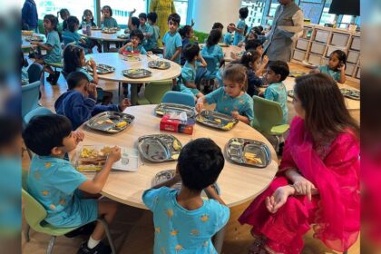 1728895944 photo अंतर्राष्ट्रीय पाठ्यचर्या की पेशकश करने वाले शीर्ष भारतीय डे स्कूल: धीरूभाई अंबानी इंटरनेशनल सूची में सबसे ऊपर है, इसके बाद ओबेरॉय और एसेंड इंटरनेशनल हैं।