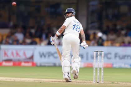 1729308172 7ouqb578 virat kohli bcci 625x300 17 October 24 नंबर 3 पर विराट कोहली की विफलता पर, अनिल कुंबले ने आउट-ऑफ़-फ़ेवर स्टार का नाम लिया जिसे भारत ने मिस किया