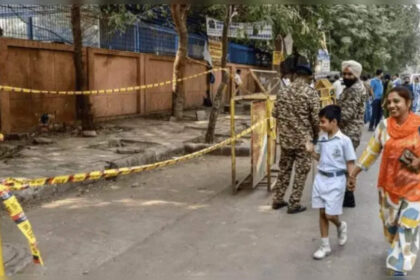 1729777077 photo 2024 की स्कूल बम धमकियाँ: भारत को हिला देने वाली सबसे कुख्यात धमकियों पर एक नज़र