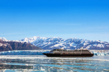 AZA Alaska HubbardGlacier Quest 1 आज़मारा क्रूज़ ने 2026 में अलास्का में बहुप्रतीक्षित वापसी की घोषणा की