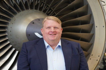 Kenneth Johnston 1 एयरो नॉर्वे ने केनेथ जॉनसन को LEAP इंजन एकीकरण की देखरेख के लिए नए प्रोग्राम मैनेजर के रूप में नियुक्त किया है