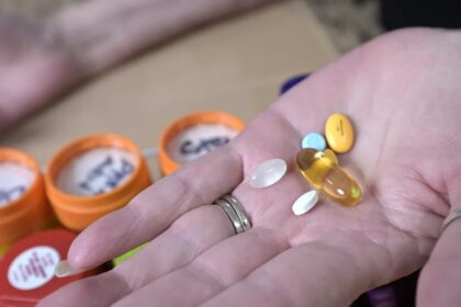 antibiotic resistance putting millions at risk एंटीबायोटिक प्रतिरोध की चिंताजनक वृद्धि, ईटी हेल्थवर्ल्ड