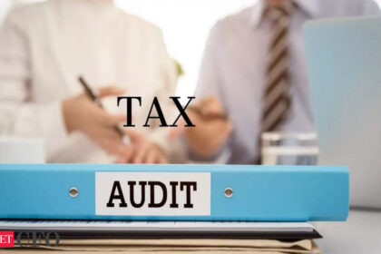 audit quality regulatory bodies set for tussle नियामक संस्थाएं झगड़े के लिए तैयार, सीएफओ न्यूज, ईटीसीएफओ