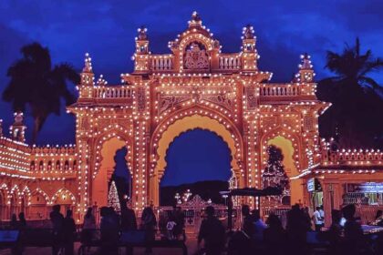 depavali mysuru 1 1 प्रमुख घरेलू मार्गों पर दिवाली यात्रा के लिए स्पॉट हवाई किराए में 32 प्रतिशत तक की गिरावट देखी गई है
