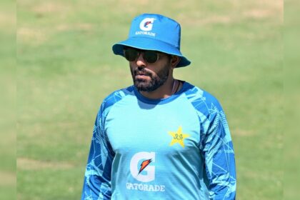 e1o6s3io babar azam 2 afp 625x300 15 October 24 बाबर आजम की अनदेखी पर इंग्लैंड के महान खिलाड़ियों ने पाकिस्तान क्रिकेट बोर्ड की आलोचना की, इस पर वसीम अकरम की प्रतिक्रिया