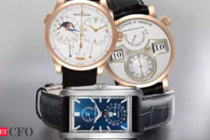 gom proposes to raise gst on luxury shoes watches aims revenue boost by rs 22000 cr जीओएम ने लक्जरी जूतों, घड़ियों पर जीएसटी बढ़ाने का प्रस्ताव रखा, राजस्व में 22,000 करोड़ रुपये की बढ़ोतरी का लक्ष्य, ईटीसीएफओ