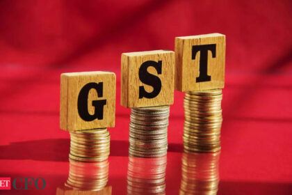 ministers panel discusses merger of gst compensation cess into taxes मंत्रियों के पैनल ने जीएसटी क्षतिपूर्ति उपकर को करों, ईटीसीएफओ में विलय करने पर चर्चा की