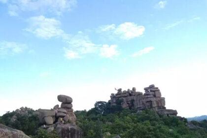 navbharat times 1 उत्तर प्रदेश में महोबा का गोरखगिरि पर्वत प्रमुख पर्यटन विकास के नए युग का शुभारंभ करेगा