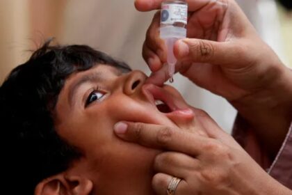 polio is gasping on verge of eradication from world map expert पोलियो 'हांफ रहा है', विश्व मानचित्र से उन्मूलन के कगार पर: विशेषज्ञ, ईटी हेल्थवर्ल्ड